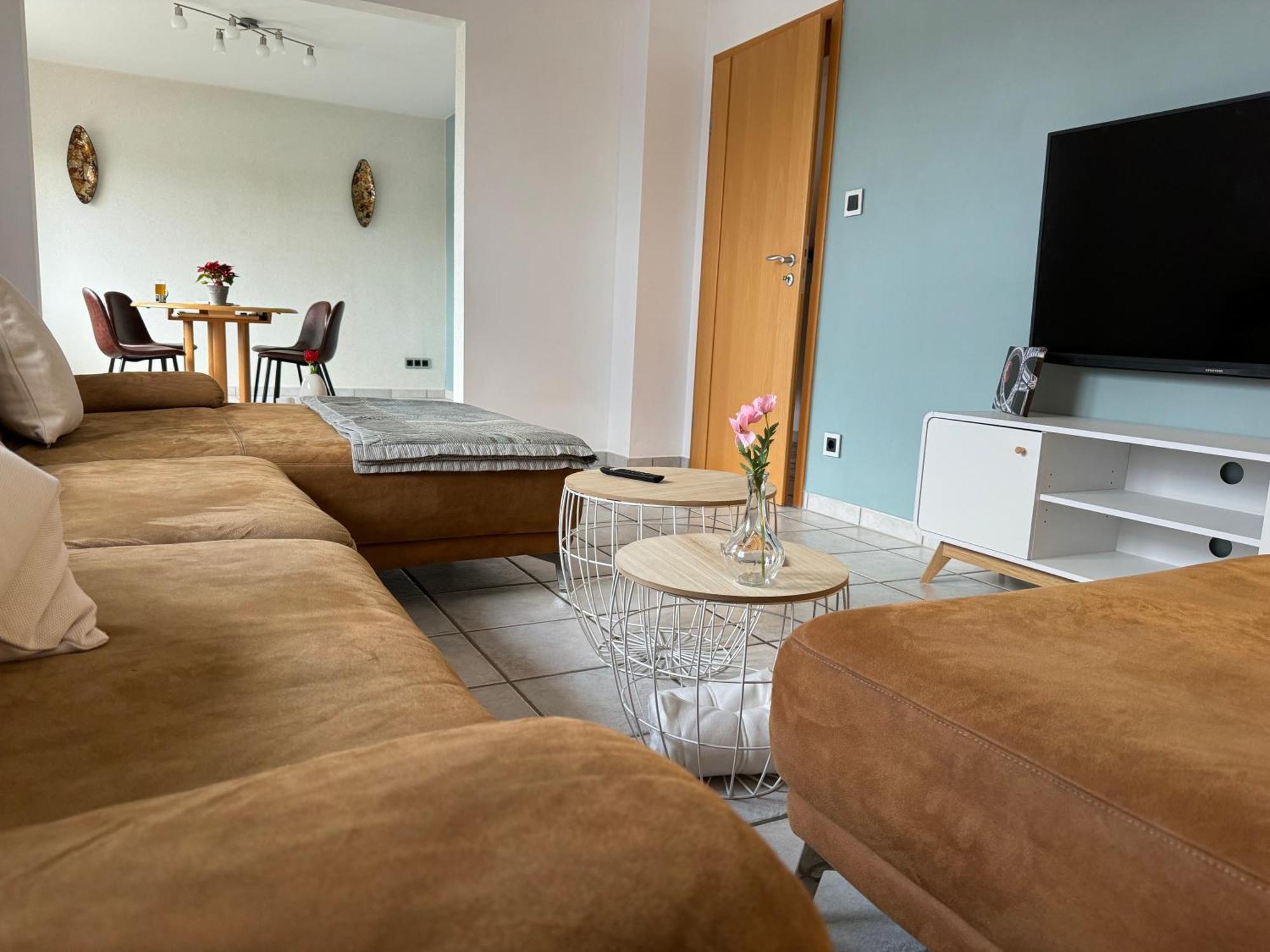 Ruhrpott Residenz - 3 Zimmer Suite - 70Qm Mit Balkon Oberhausen  Exteriér fotografie