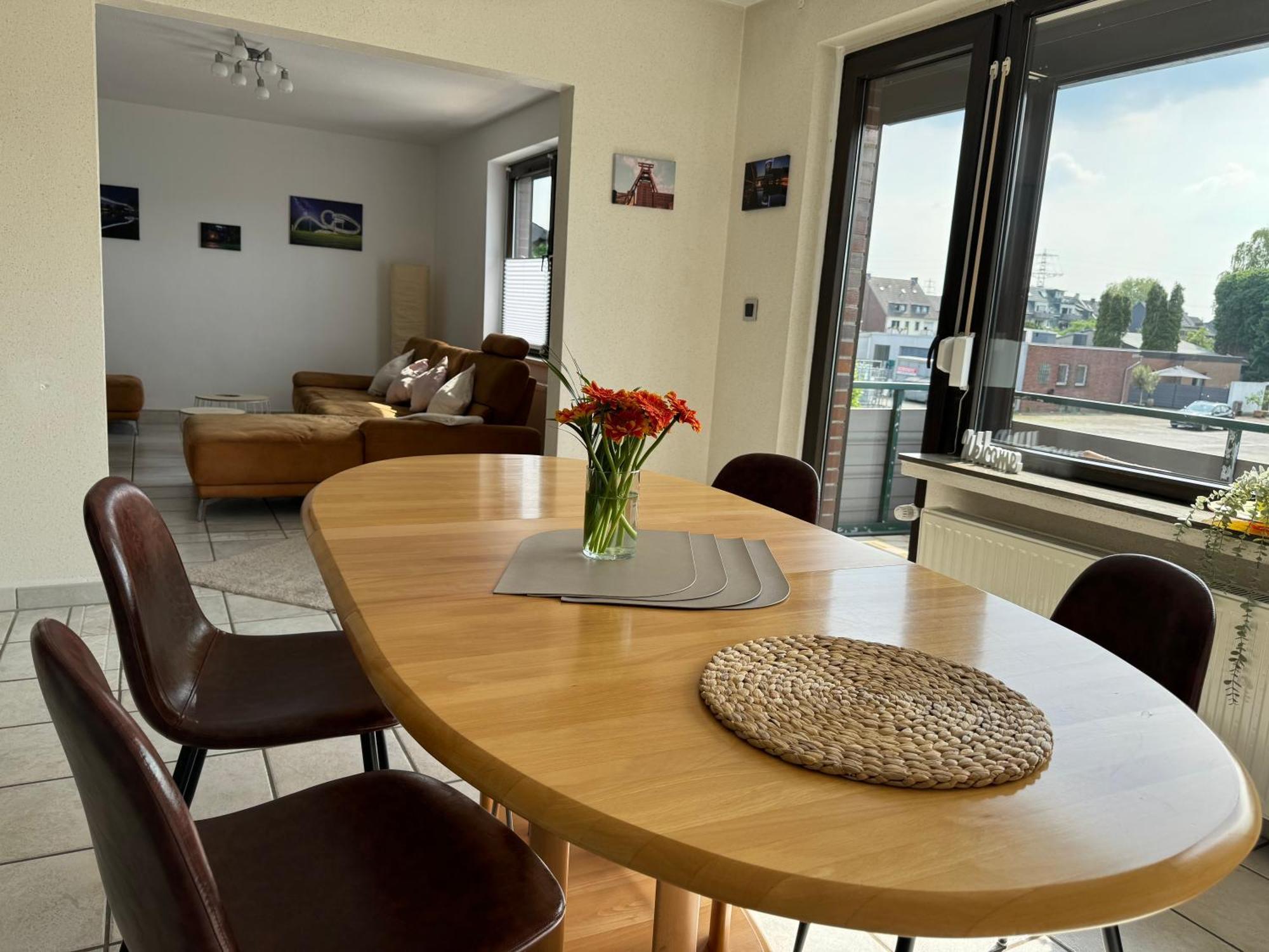 Ruhrpott Residenz - 3 Zimmer Suite - 70Qm Mit Balkon Oberhausen  Exteriér fotografie